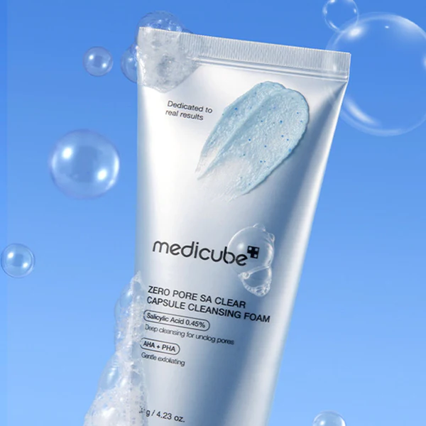 Medicube Zero Pore Clearing Capsule Cleansing Foam (120g)