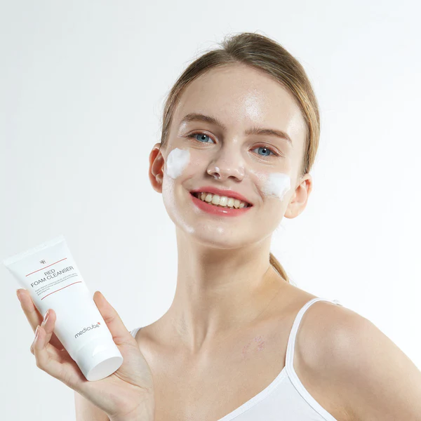 Medicube Red Foam Cleanser (230ml)